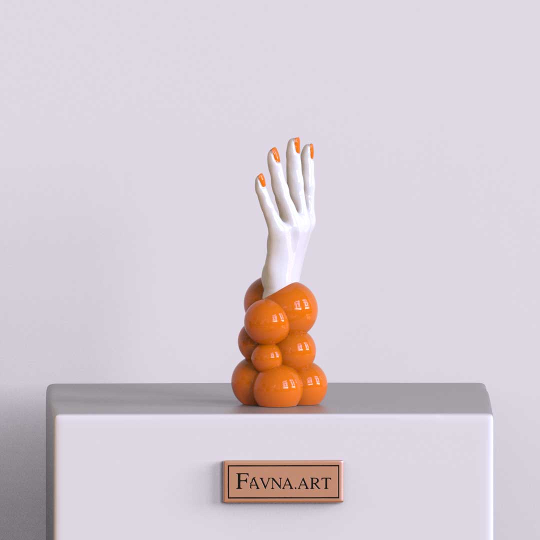 Hand of "Thought" orange