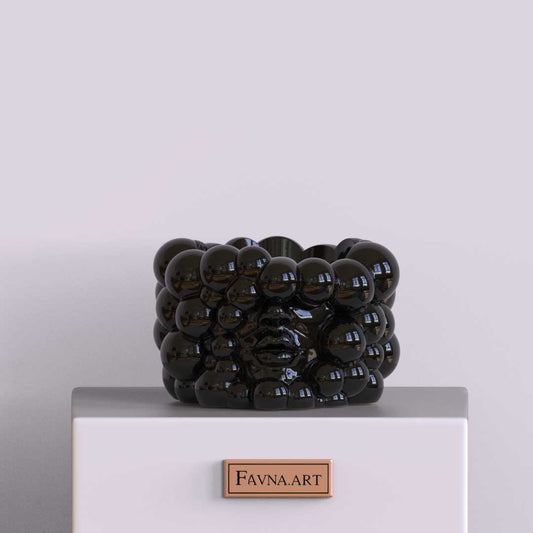 Flowerpot "Thoughts" black