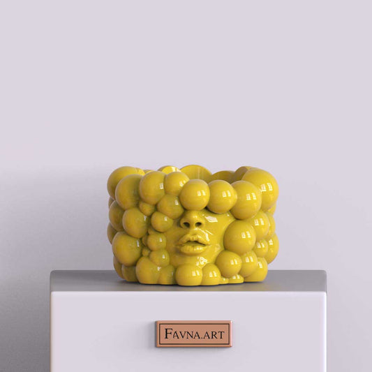 Flowerpot "Thoughts" yellow