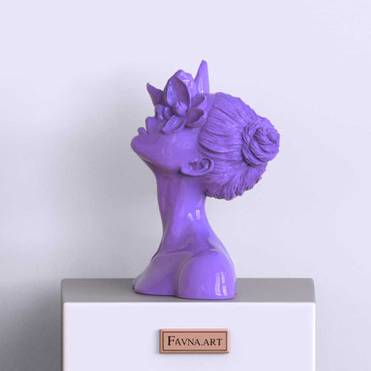 Scultura "Figlia del Fauno" lavanda 