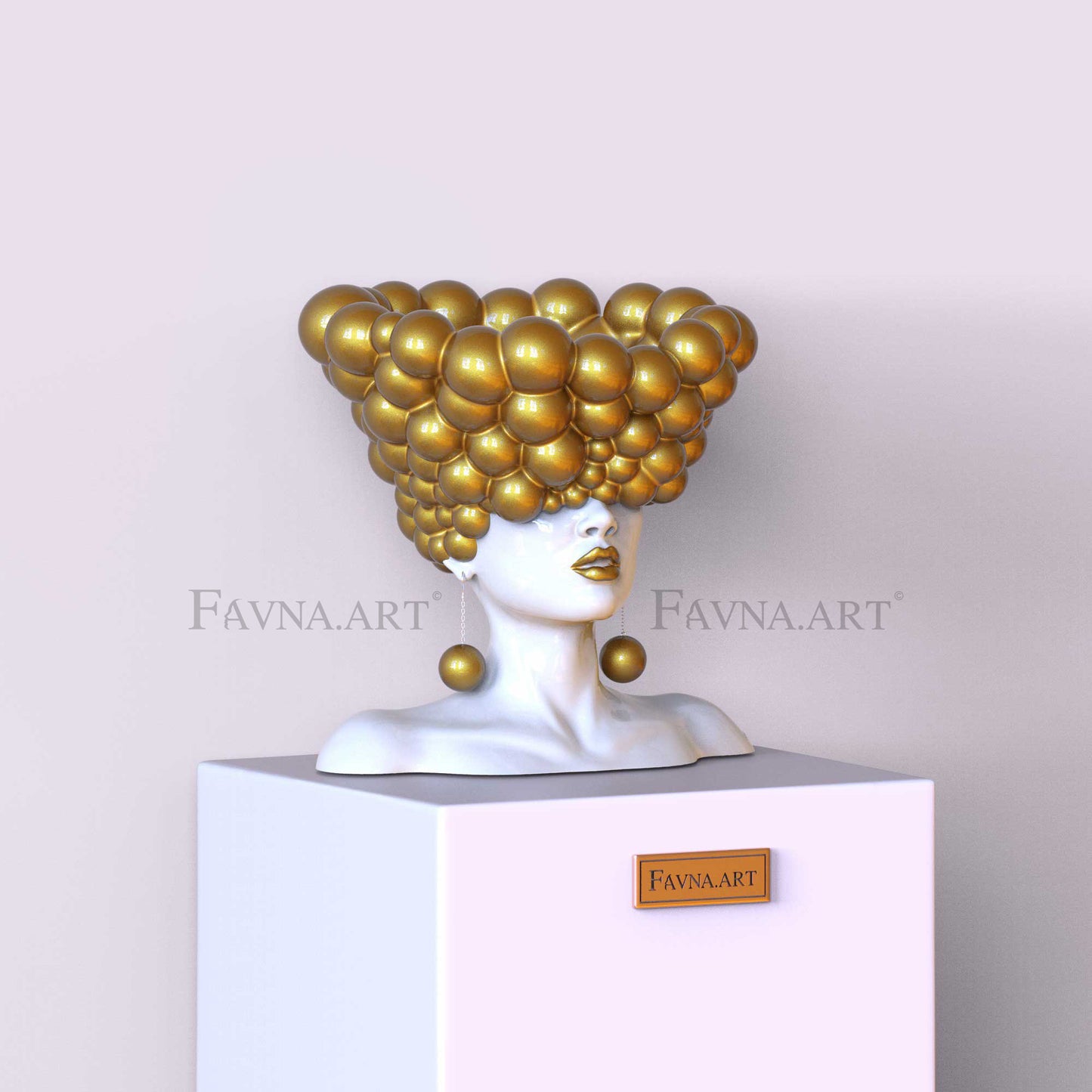 Sculpture of a woman "Thoughts" gold
