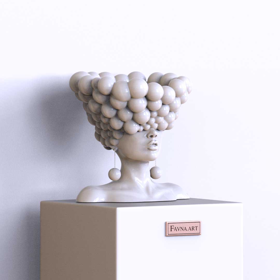 Scultura di donna "Pensieri" bianca 